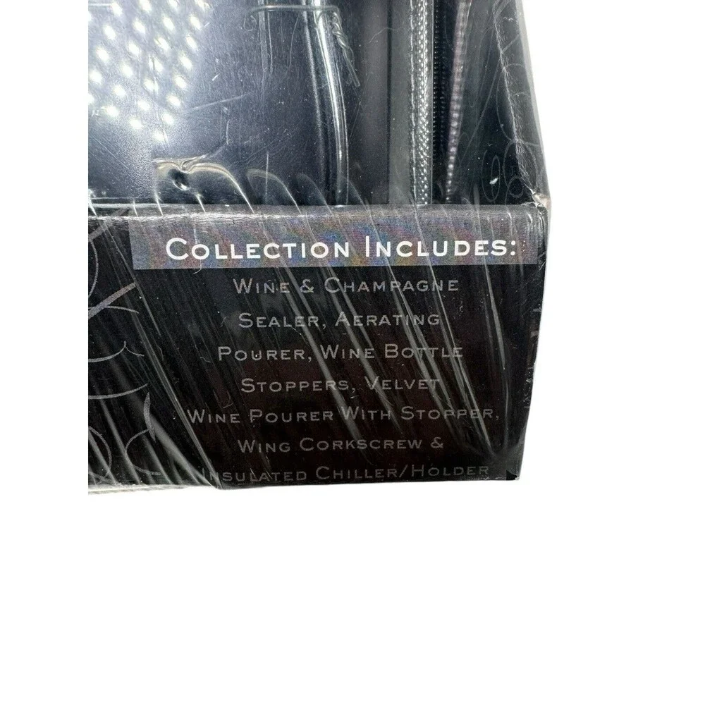 Rabbit Wine Connoisseur Collection Gift Set- New- Sealed- Fast Shipping